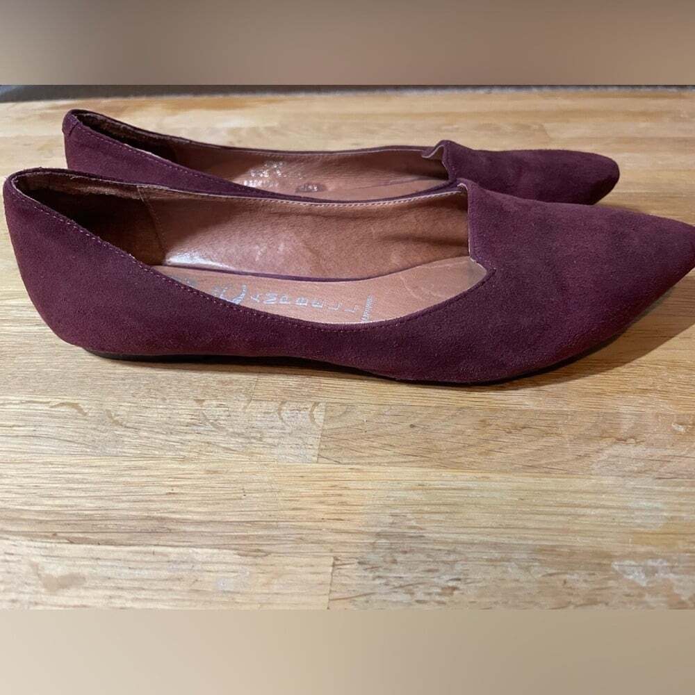 Jeffrey Campbell Deep Burgundy Flats - Picture 5 of 7